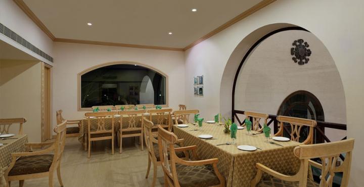 The Golden Palms Hotel & Spa Chik Bānavar Exterior foto